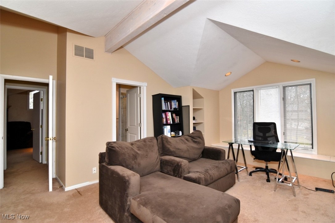 682 Arbor Way Aurora OH 44202