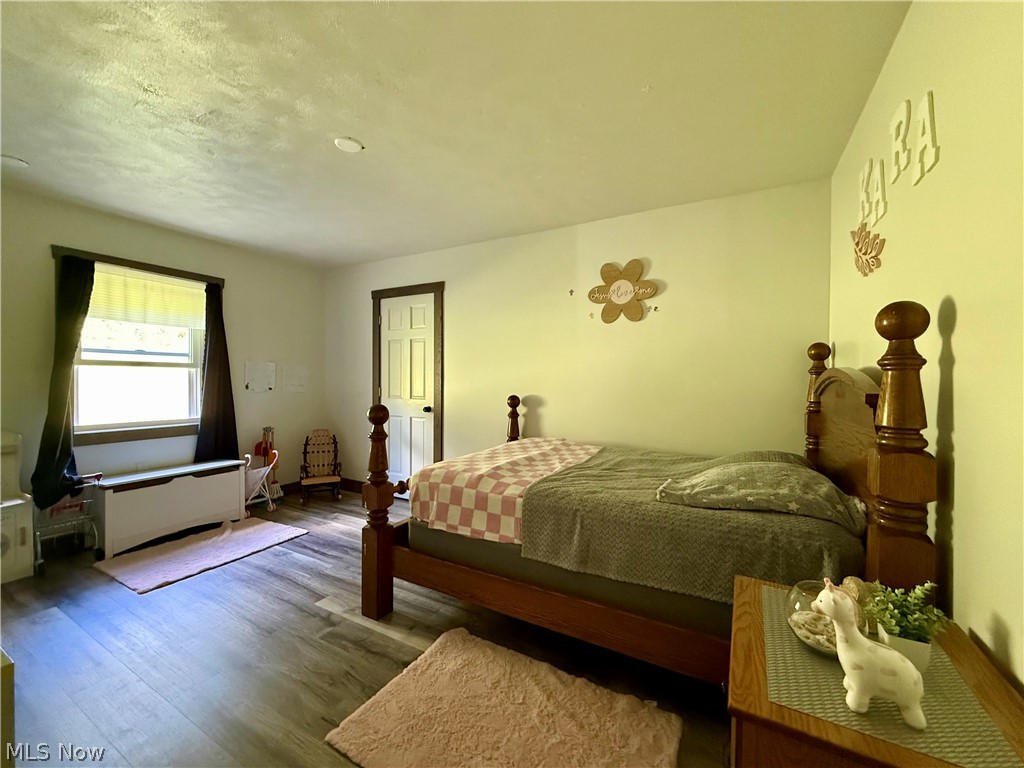 8251 Bay Road SE Carrollton OH 44615