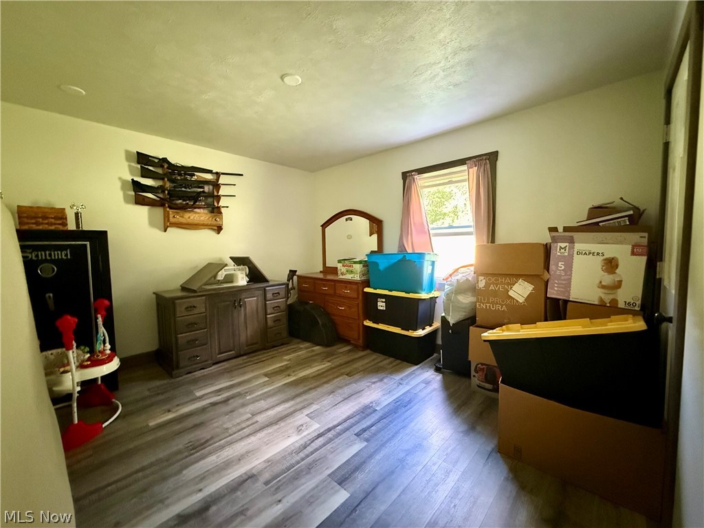 8251 Bay Road SE Carrollton OH 44615