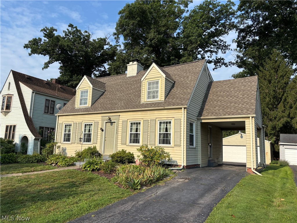 365 Genesee Avenue NE Warren OH 44483