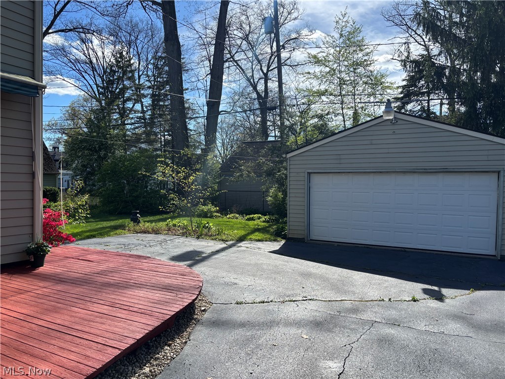 365 Genesee Avenue NE Warren OH 44483