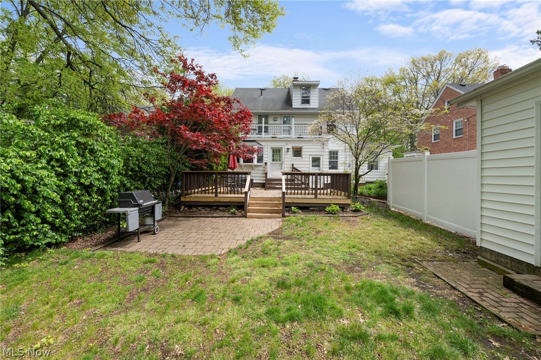 956 Englewood Road Cleveland Heights OH 44121