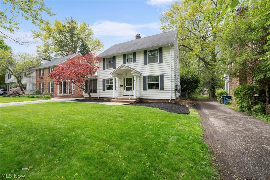 956 Englewood Road Cleveland Heights OH 44121