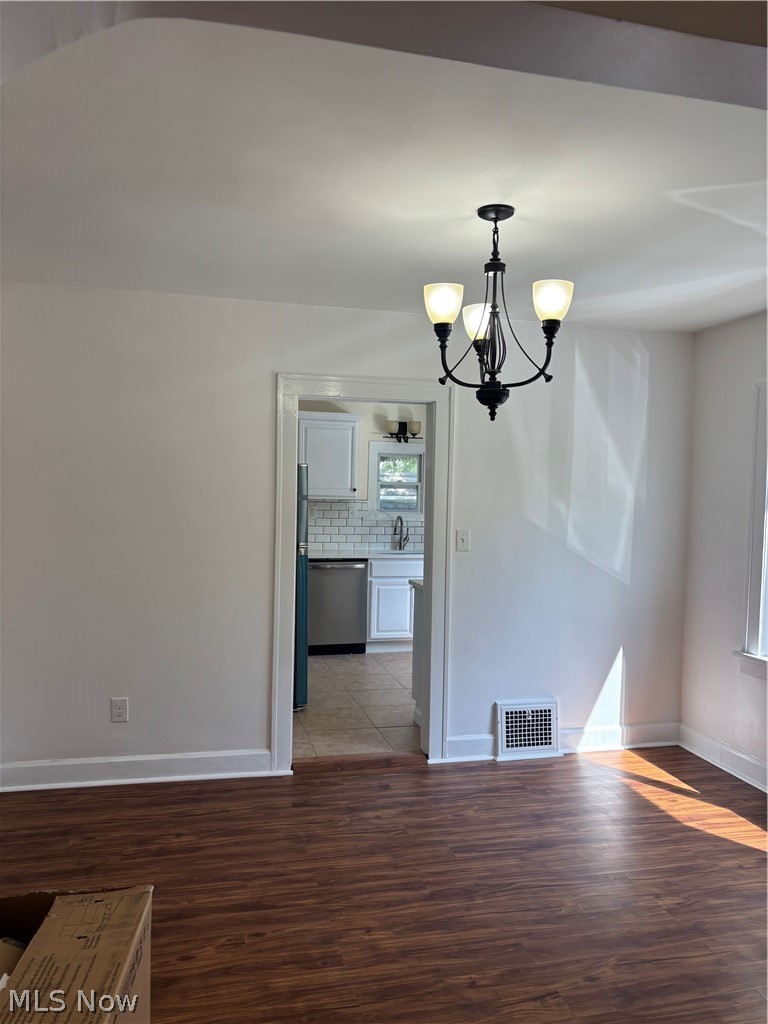 3906 Brookside Boulevard Cleveland OH 44111