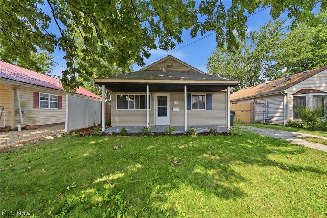 715 S Logan Street Elyria OH 44035