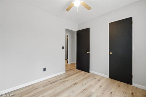 715 S Logan Street Elyria OH 44035