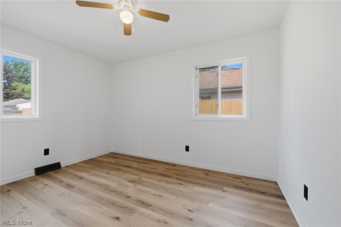715 S Logan Street Elyria OH 44035