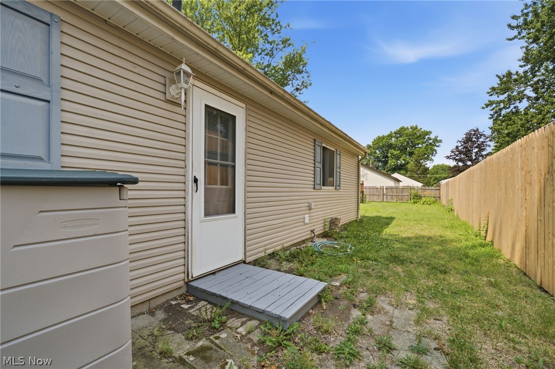 715 S Logan Street Elyria OH 44035