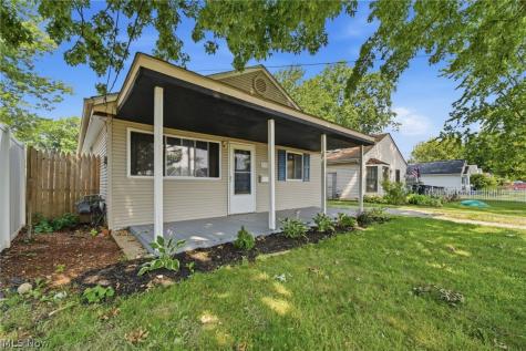 715 S Logan Street Elyria OH 44035