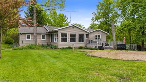 107 Hilltop Drive Amherst OH 44001