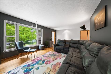 107 Hilltop Drive Amherst OH 44001