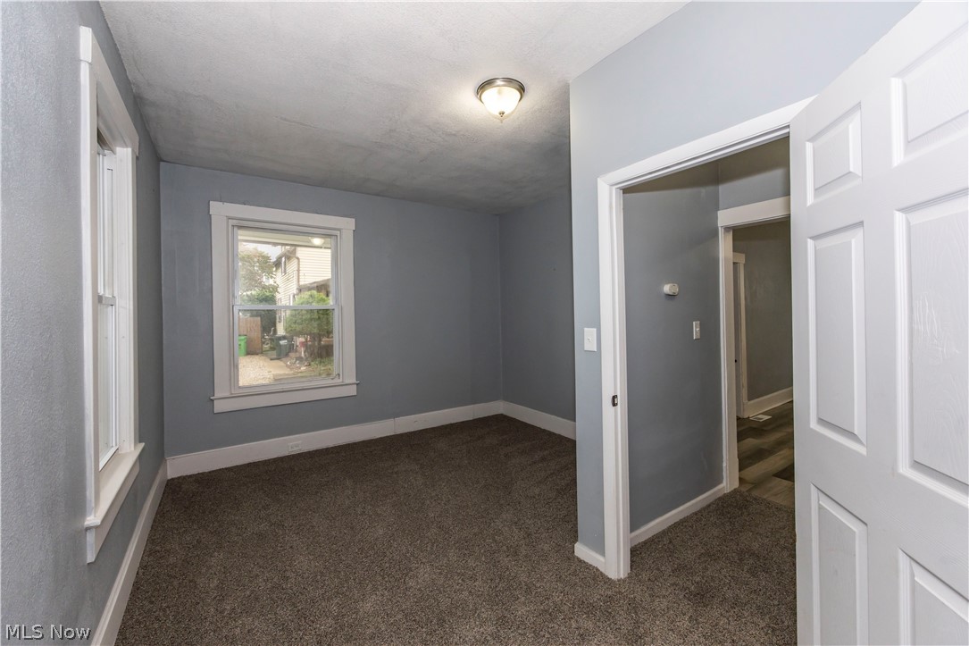 327 Schrock Place SW Canton OH 44647