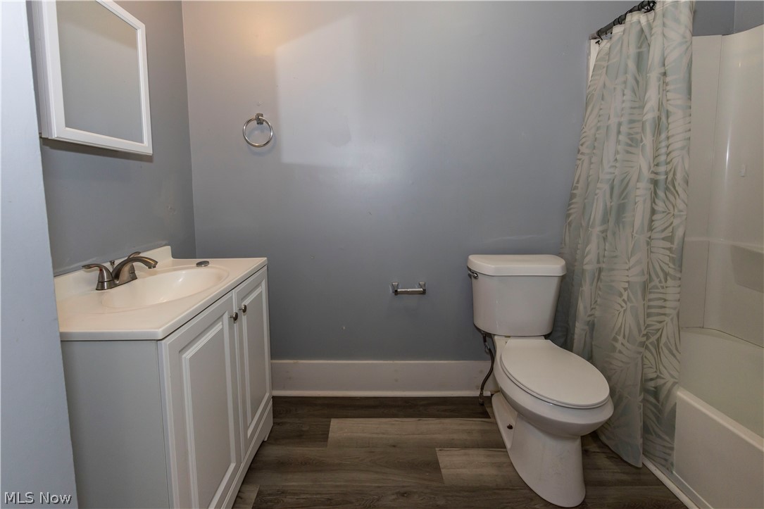 327 Schrock Place SW Canton OH 44647