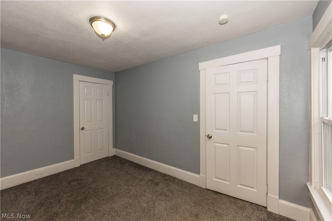 327 Schrock Place SW Canton OH 44647