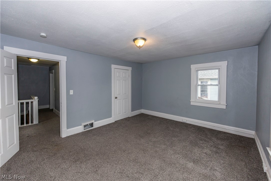 327 Schrock Place SW Canton OH 44647