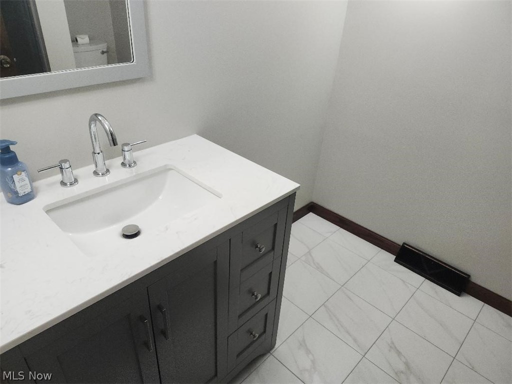 13670 Bennington Boulevard Middleburg Heights OH 44130