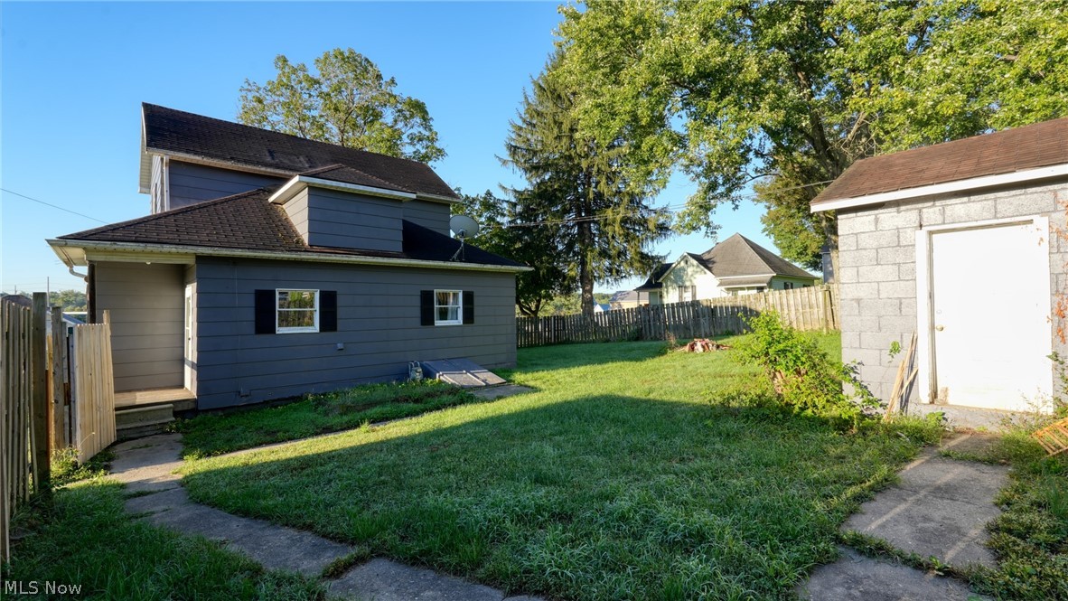 2249 Bishard Avenue Cambridge OH 43725