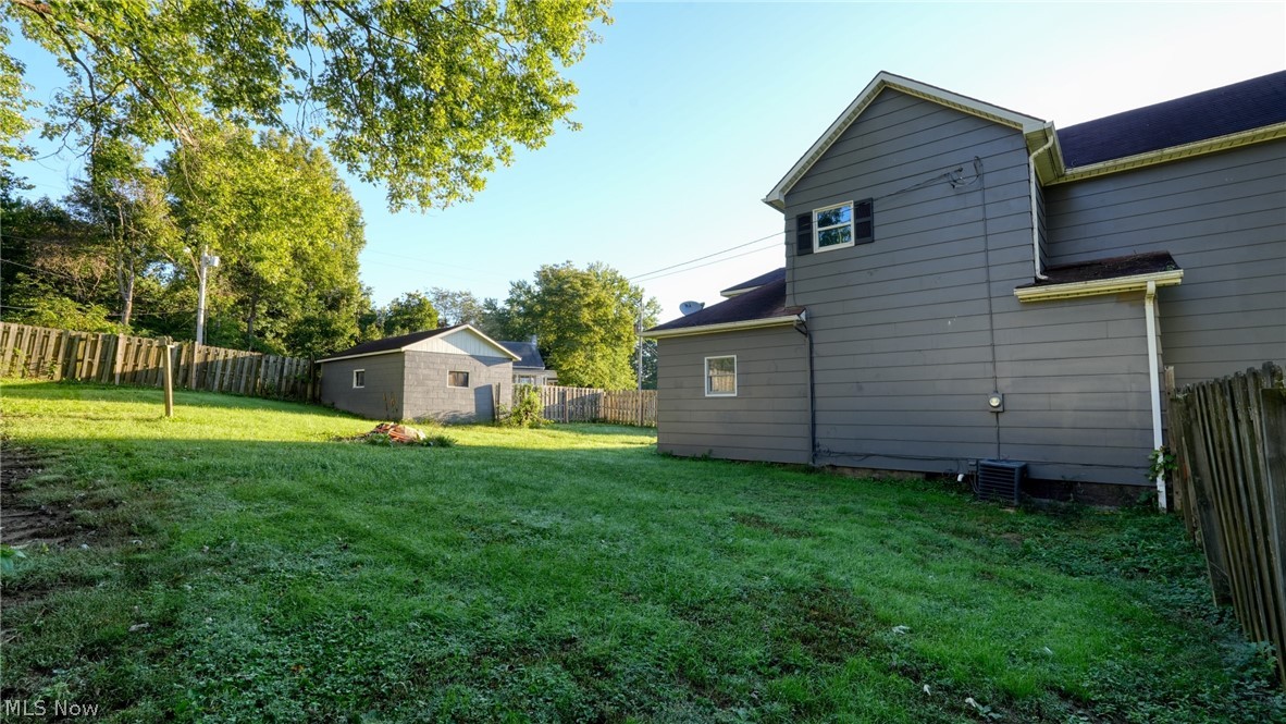 2249 Bishard Avenue Cambridge OH 43725