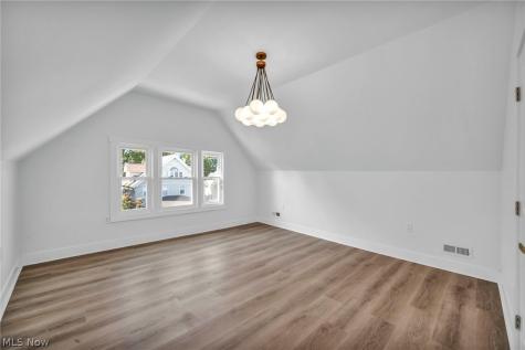 1351 Beach Avenue Lakewood OH 44107