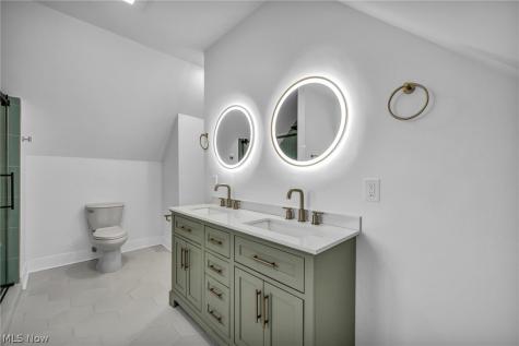 1351 Beach Avenue Lakewood OH 44107