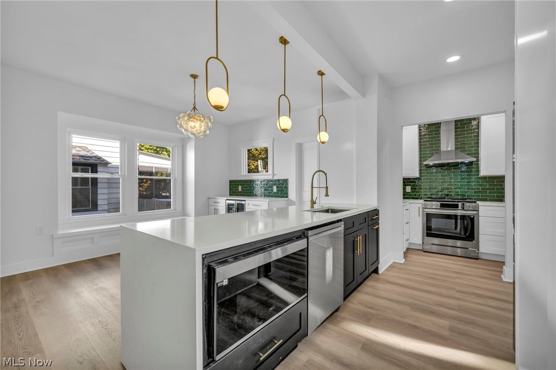 1351 Beach Avenue Lakewood OH 44107