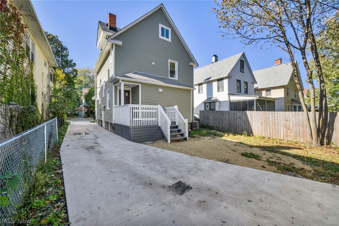 1351 Beach Avenue Lakewood OH 44107