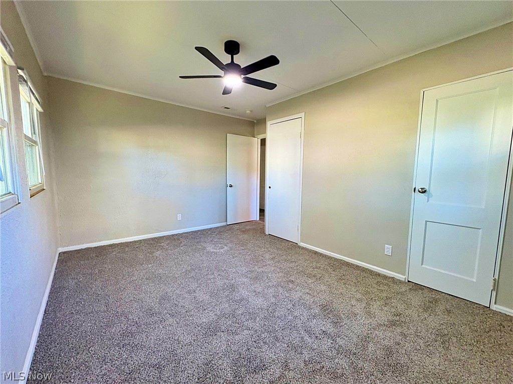 3742 Gary Avenue Lorain OH 44055