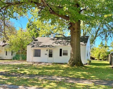 3742 Gary Avenue Lorain OH 44055