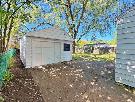 3742 Gary Avenue Lorain OH 44055