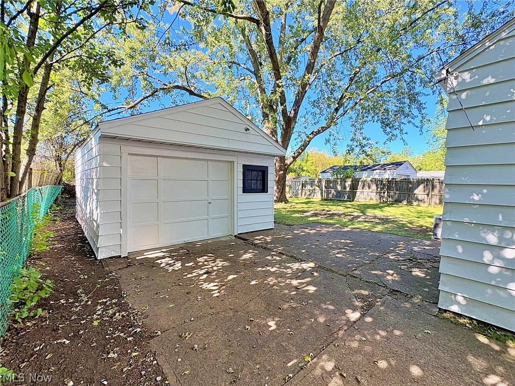 3742 Gary Avenue Lorain OH 44055