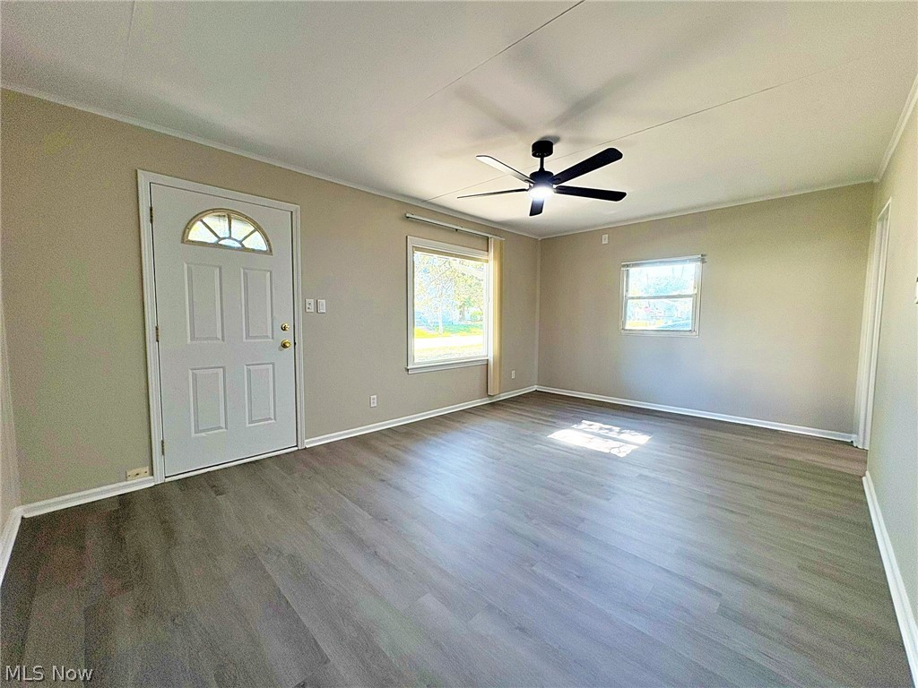 3742 Gary Avenue Lorain OH 44055