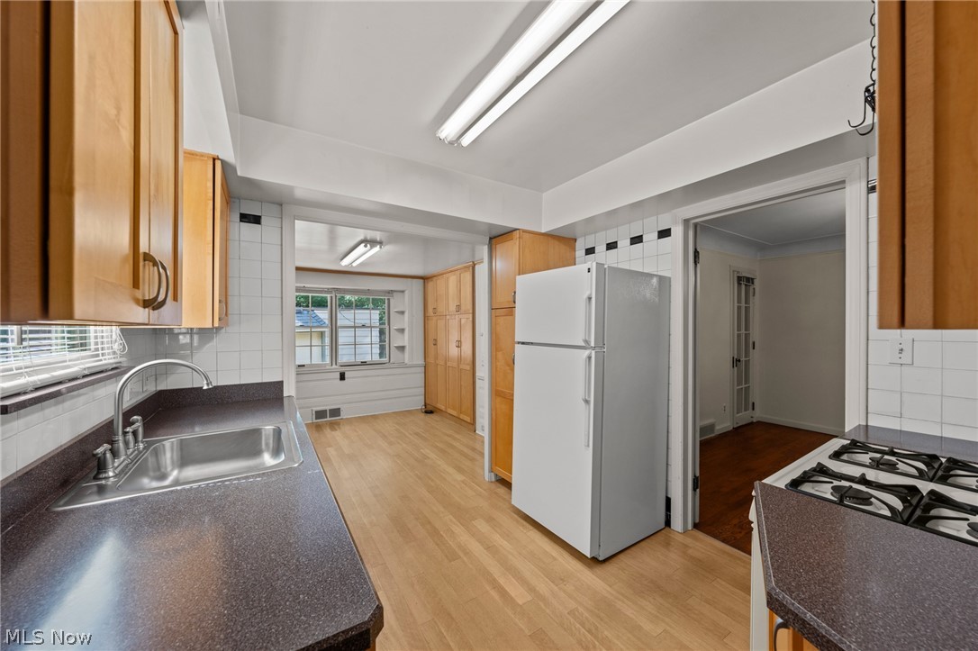 2558 Canterbury Road Cleveland Heights OH 44118