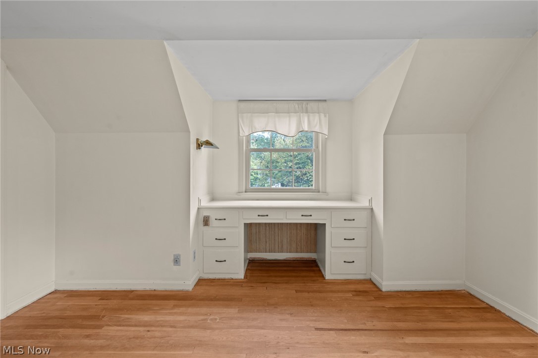2558 Canterbury Road Cleveland Heights OH 44118