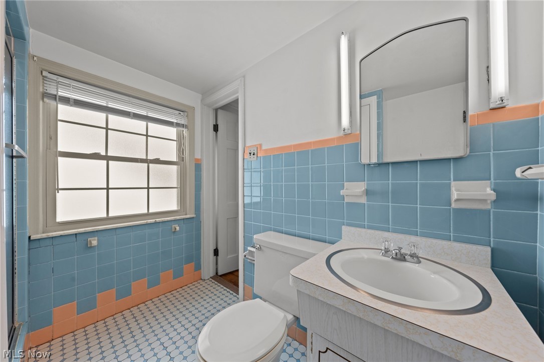 2558 Canterbury Road Cleveland Heights OH 44118