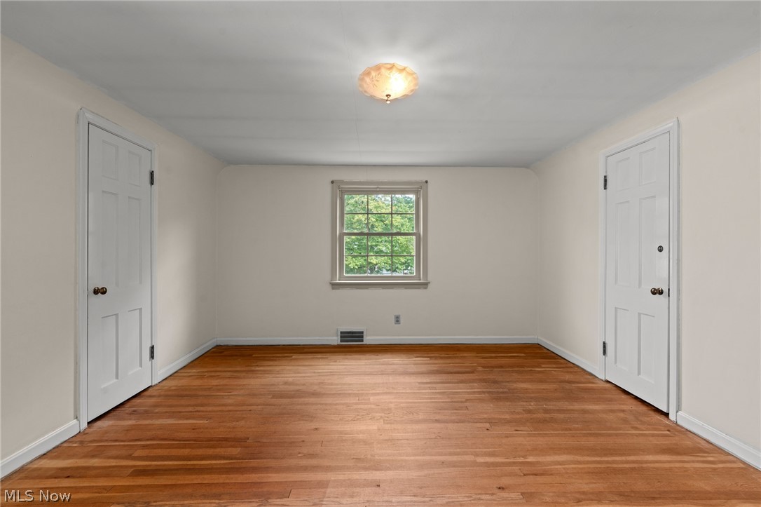 2558 Canterbury Road Cleveland Heights OH 44118