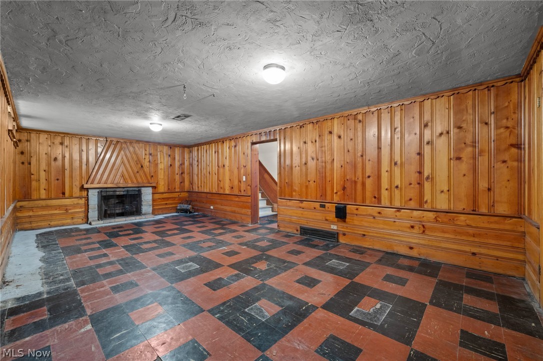 2558 Canterbury Road Cleveland Heights OH 44118