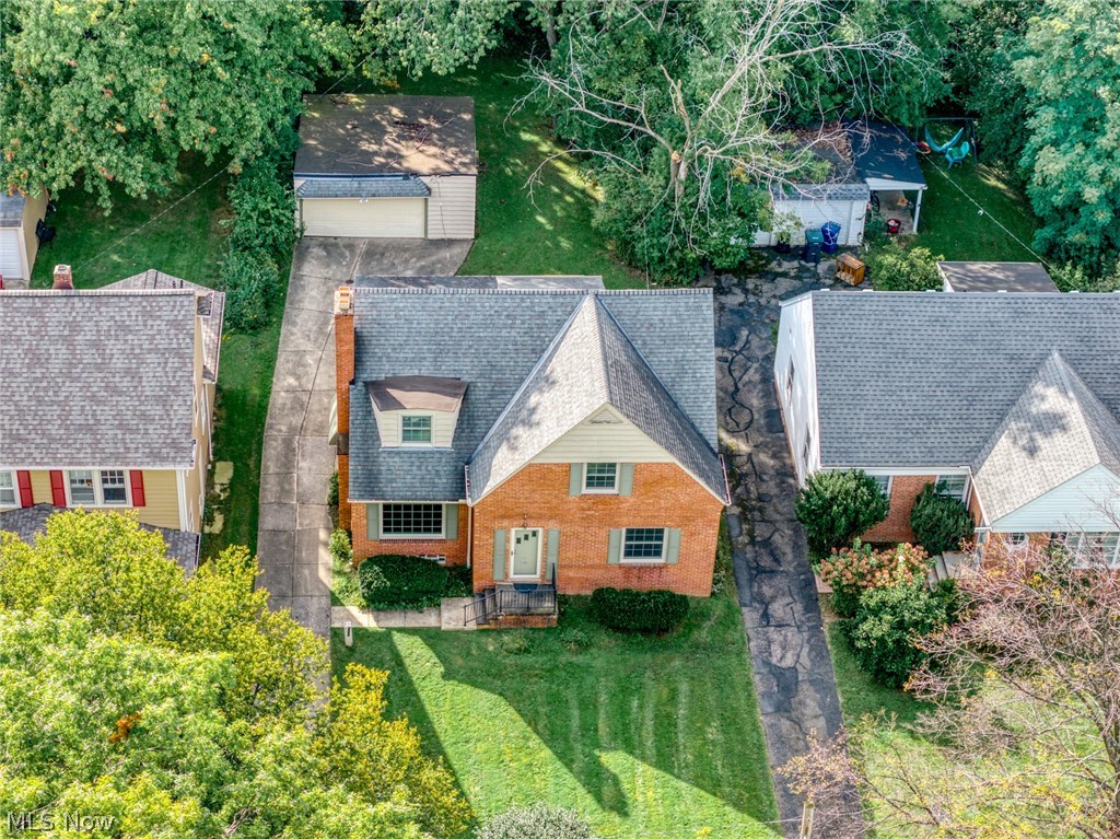2558 Canterbury Road Cleveland Heights OH 44118