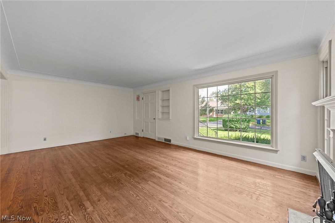 2558 Canterbury Road Cleveland Heights OH 44118