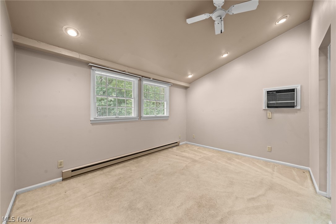 2558 Canterbury Road Cleveland Heights OH 44118