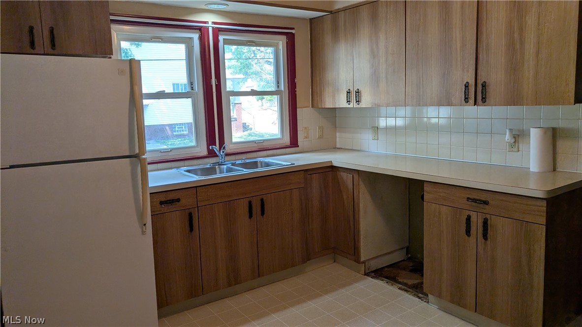 4164 W 50th Street Cleveland OH 44144