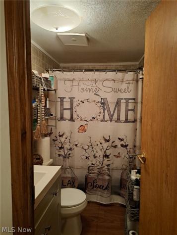 7 Westwoods Amherst OH 44001