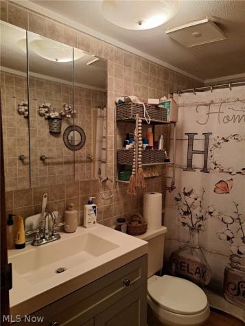 7 Westwoods Amherst OH 44001