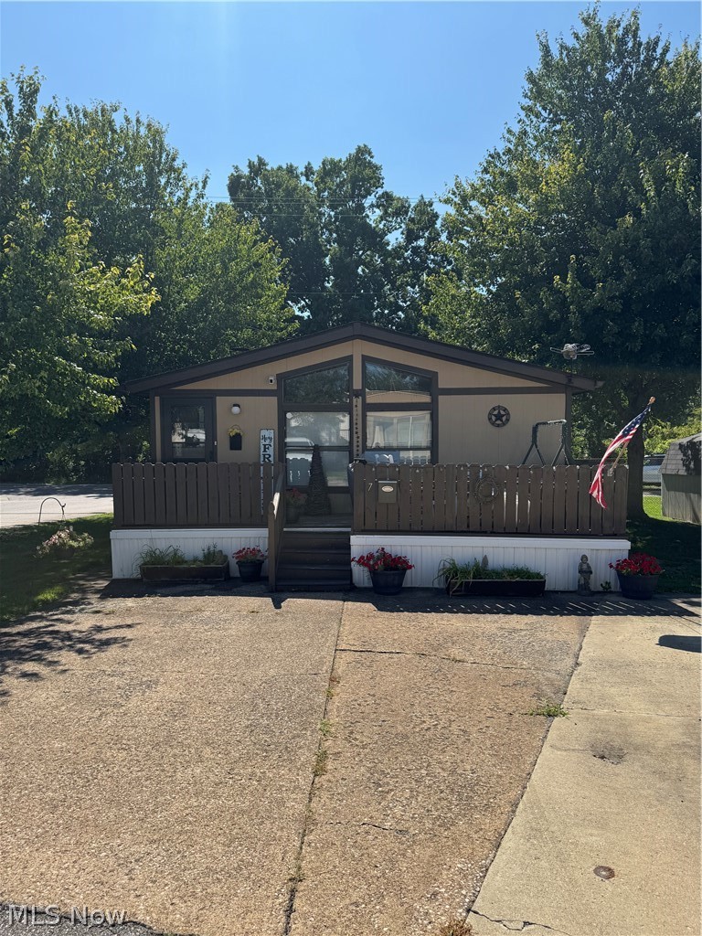 7 Westwoods Amherst OH 44001