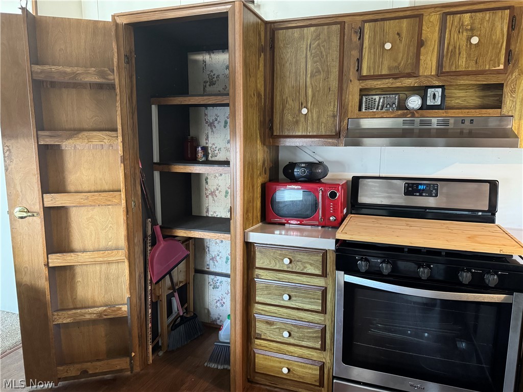 7 Westwoods Amherst OH 44001