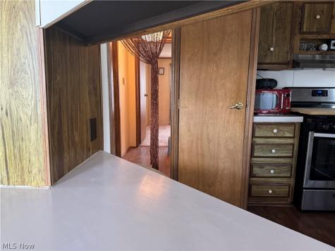 7 Westwoods Amherst OH 44001
