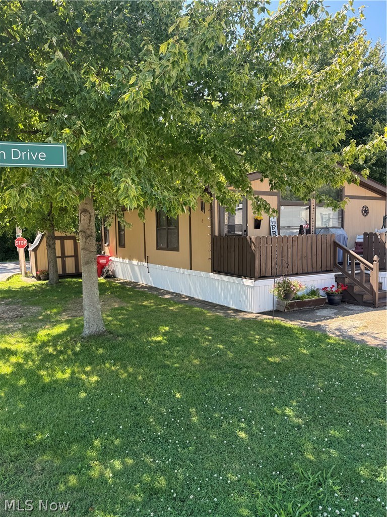 7 Westwoods Amherst OH 44001