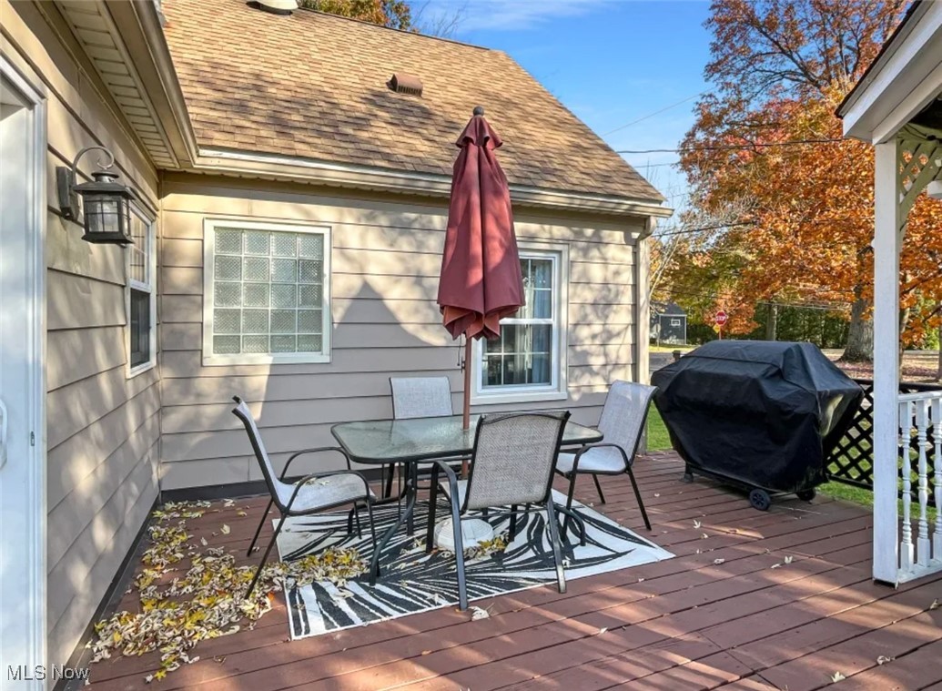 422 E 7th Street Mcdonald OH 44437
