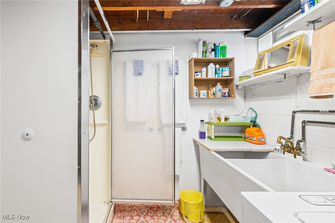 33 William Street Bedford OH 44146