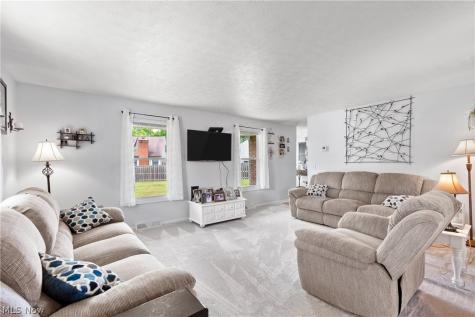 7919 Windbur Circle NW North Canton OH 44720