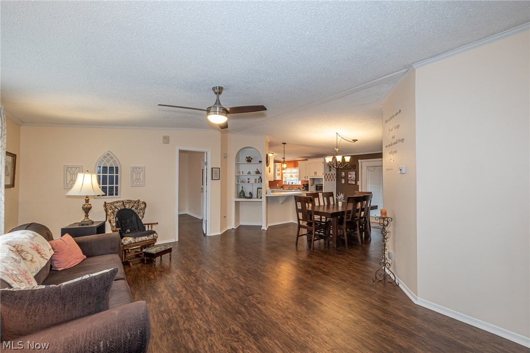 140 Luxor Lane Amherst OH 44001